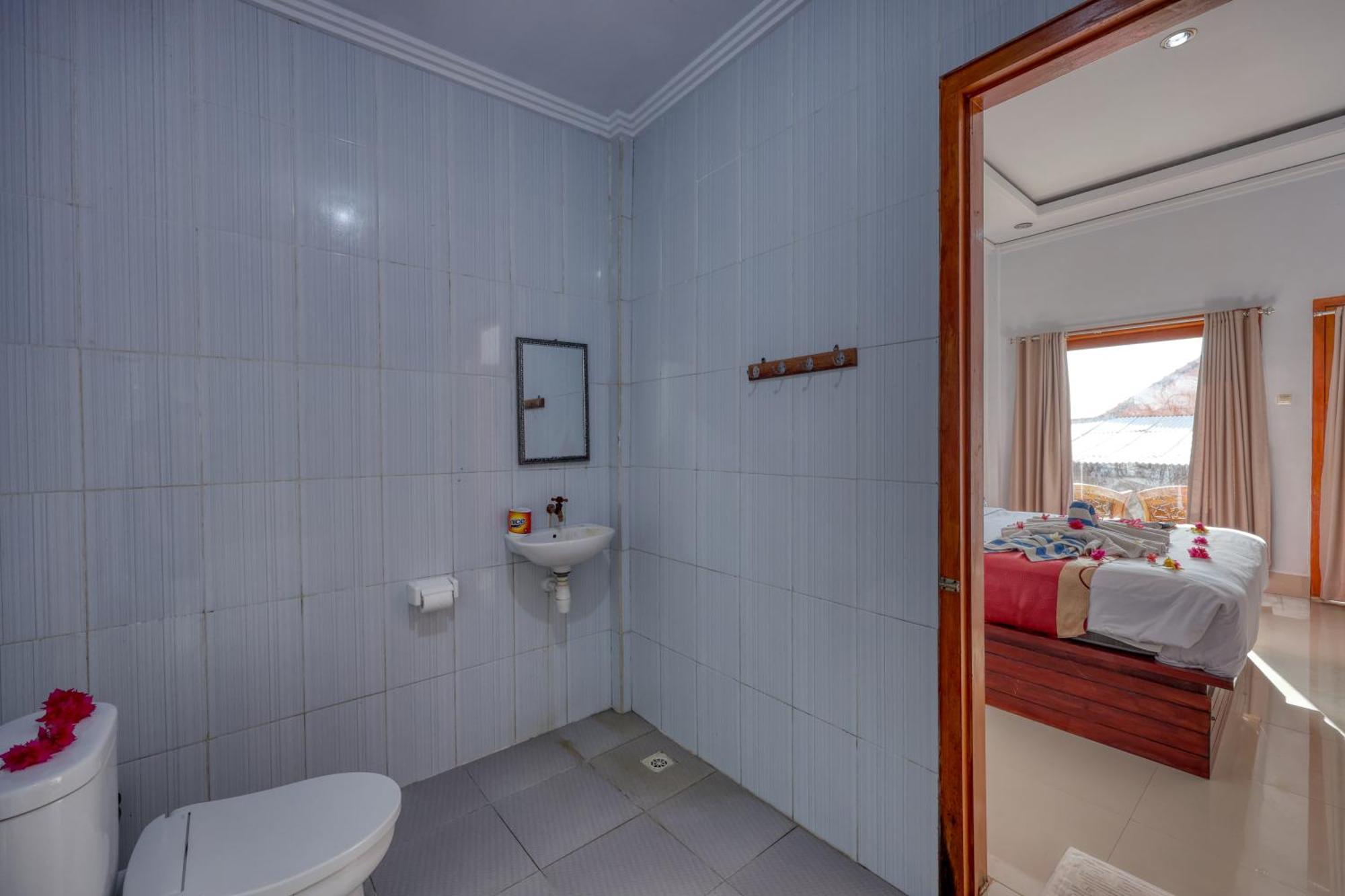 Manta Cottage Seaview Plus Batununggul Ngoại thất bức ảnh